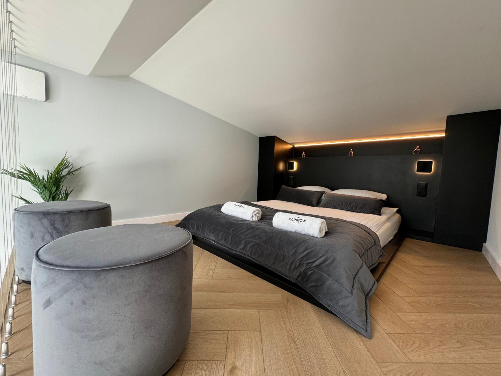 Rainbow Apartments Old Town Krakow Ngoại thất bức ảnh