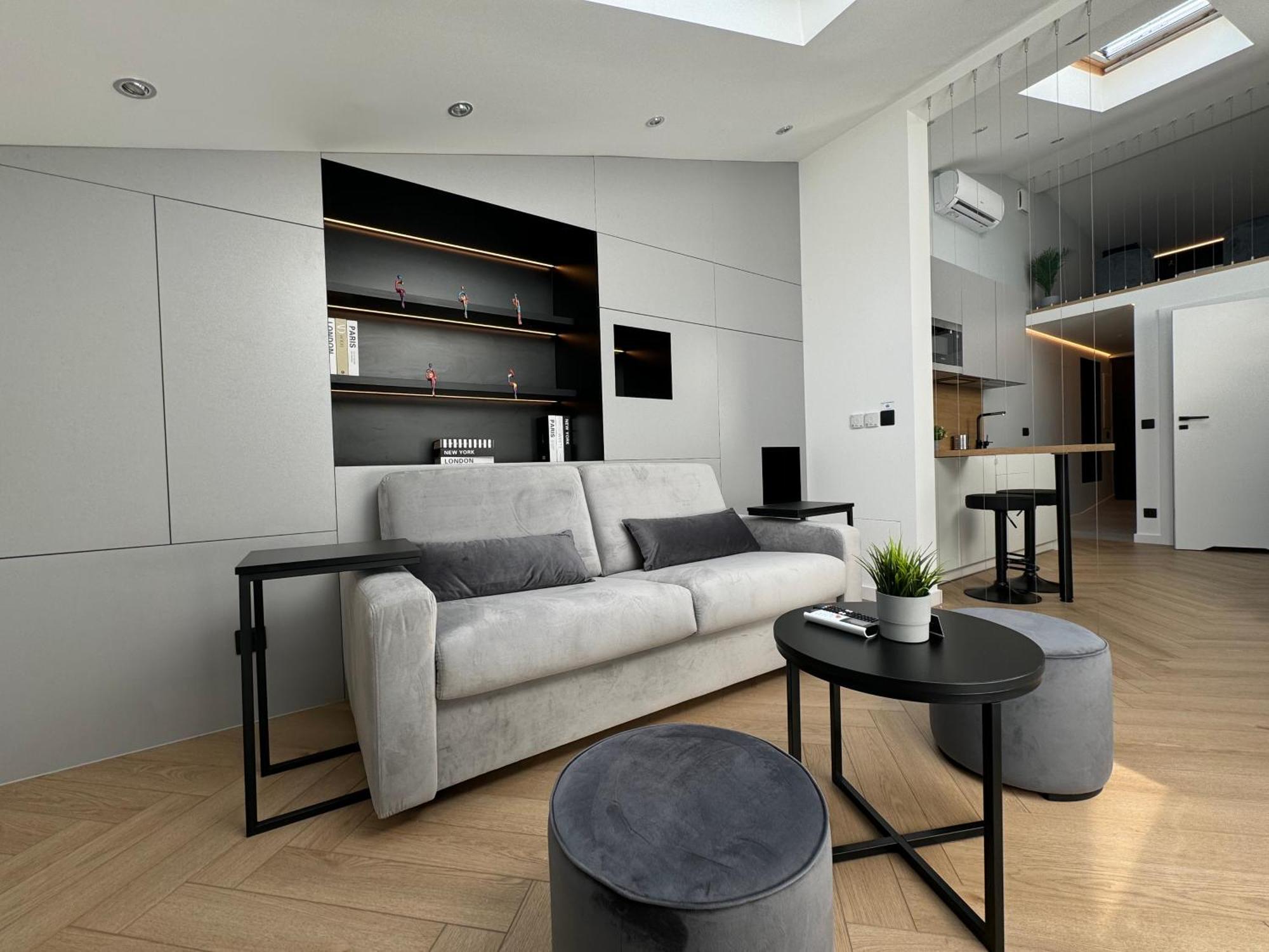 Rainbow Apartments Old Town Krakow Ngoại thất bức ảnh